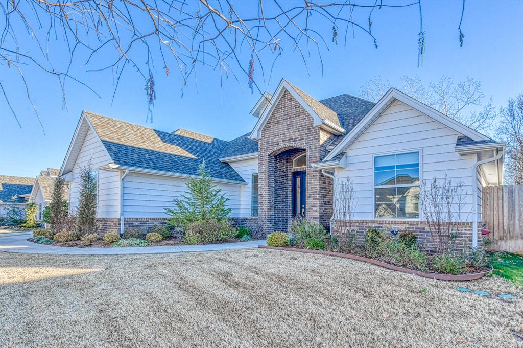 Perfectly maintained 1 story home in The Vineyard with New England style architecture. The Vineyard’s beautiful entrance is spectacular! Gorgeous home with open and split floor plan, high ceilings, beautiful wood floors, lots of windows for natural light, granite countertops in Lg kitchen with island and gas cooking. Even has a flex space off the kitchen with Barn Door for 2 nd Living/movies/crafts. Primary Bath offers a spa-like feel with plenty of closet space. Additional extras include: Extended back patio with high pergola for great backyard experience, full sprinkler system, automatic window screens (some are blackout), Generator, walk-in shower, LeafGuard gutters and garage wash tub, 200 bottle Wine Fridge