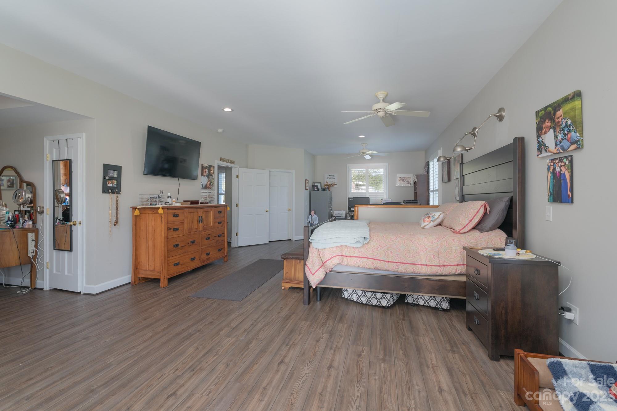 49452 River Run Road