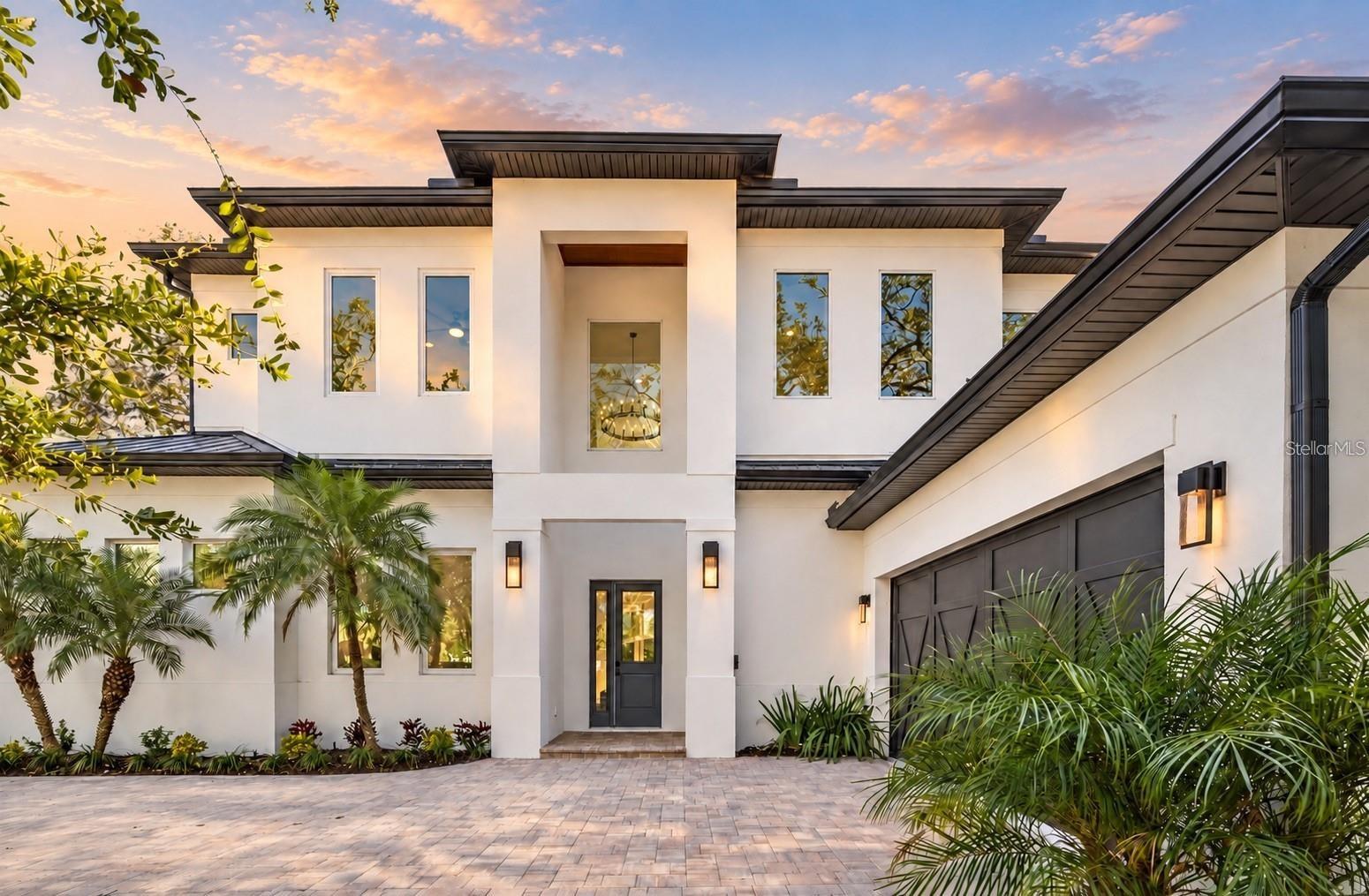 2420 Floyd Street, Sarasota, FL