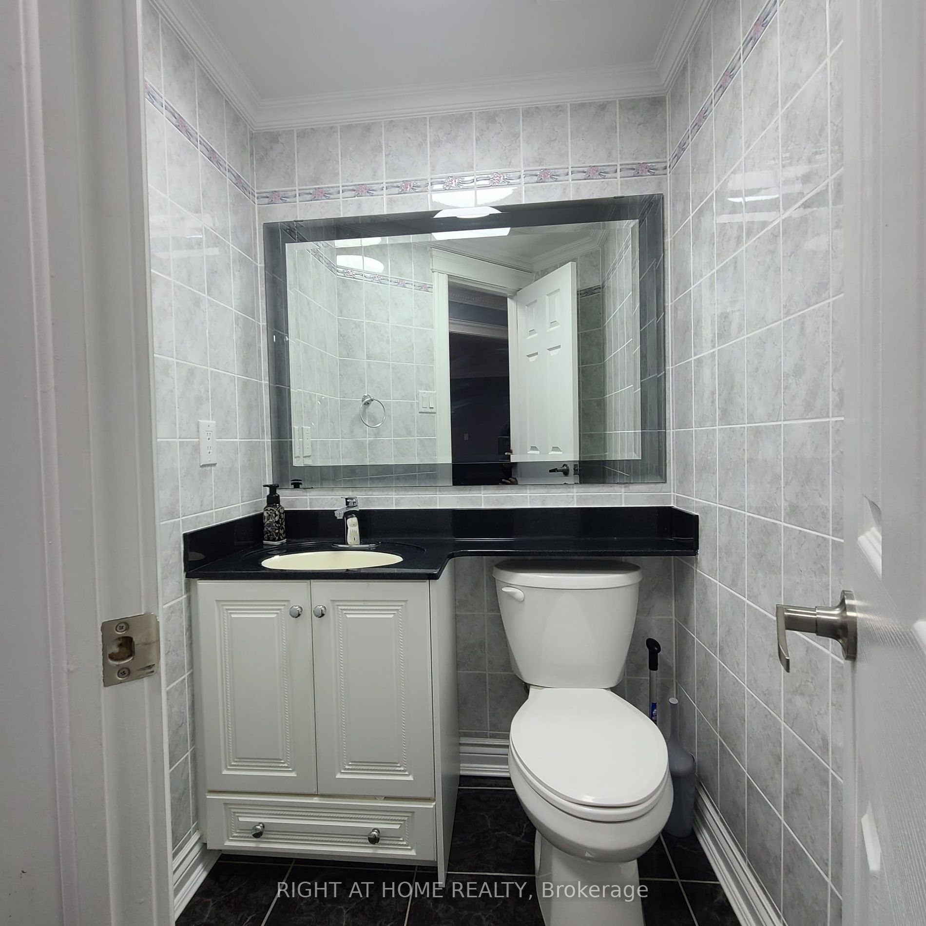 1 Stanley Lane Upper