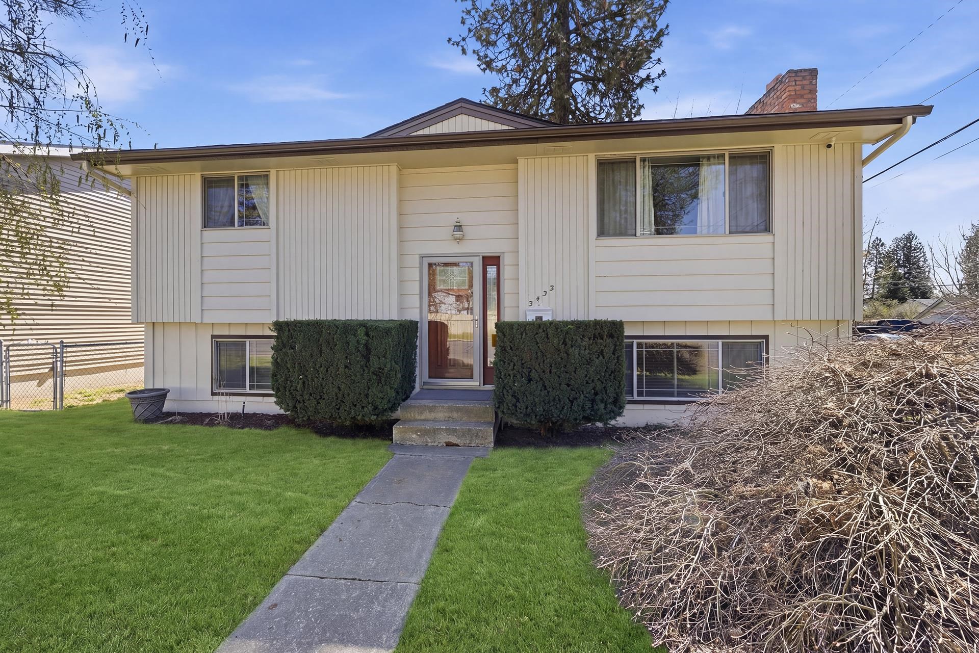 3433 W Wellesley Ave Ave