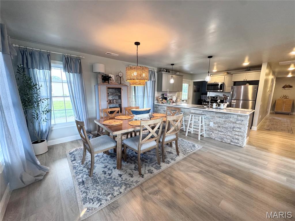 27 Benton Drive