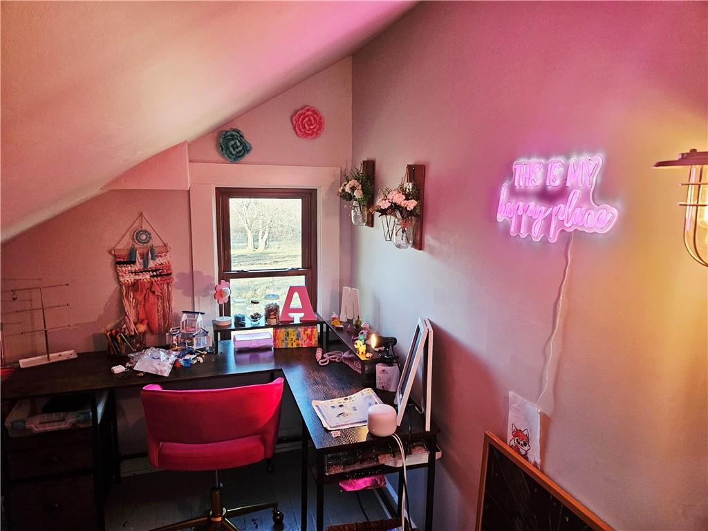 33253 Cedar Niles Road