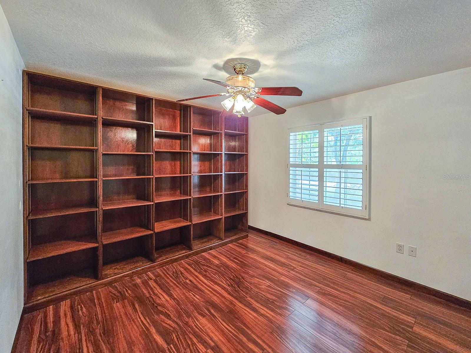 98 Ramblewood Drive