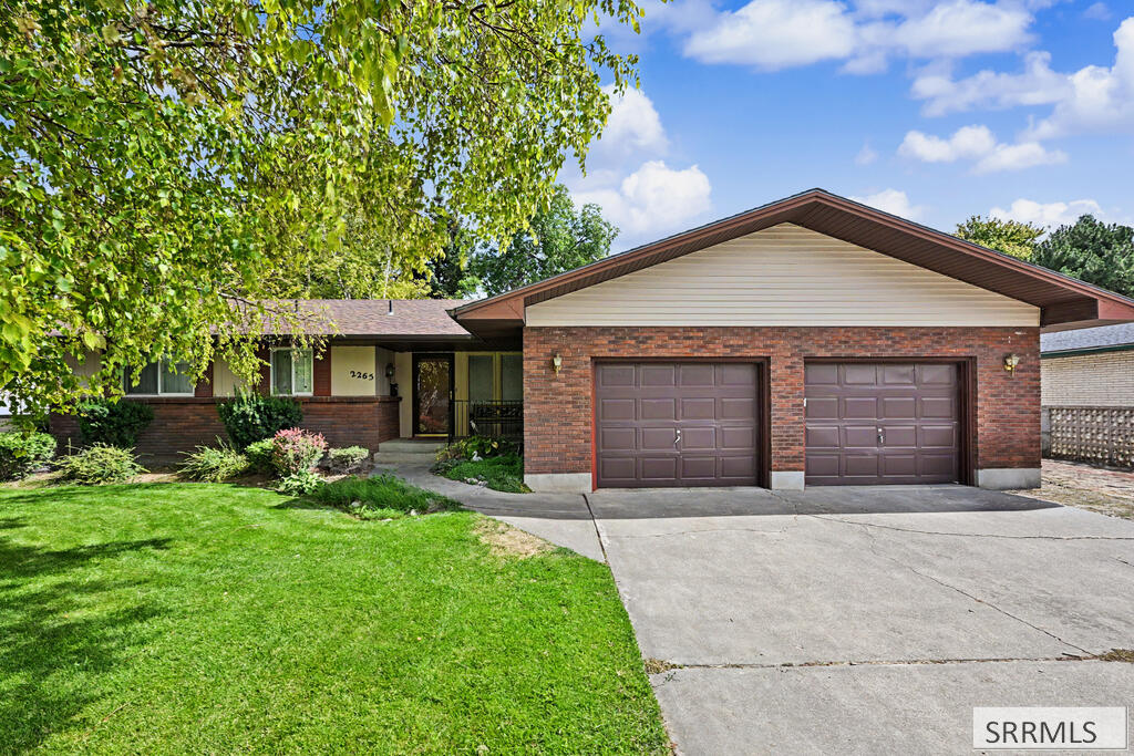 2265 Malibu Drive