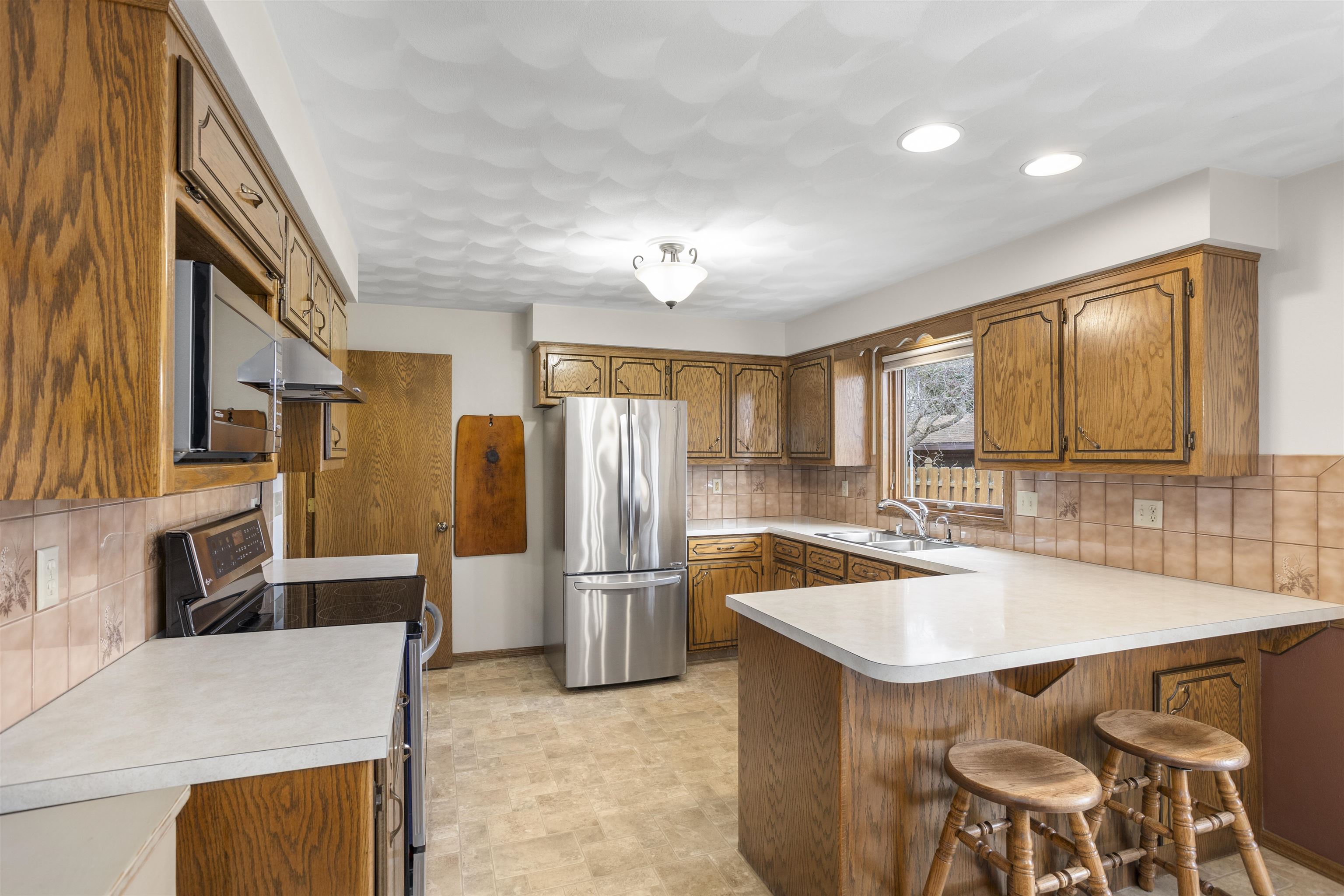 2630 N Birchwood Avenue