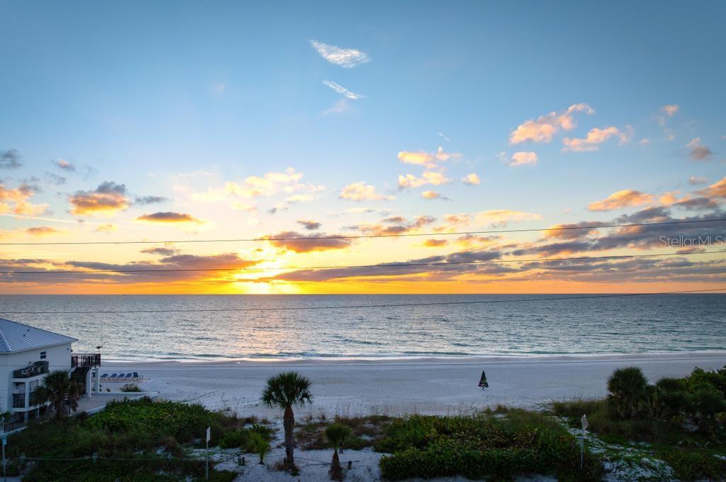 1007 Gulf Drive N 208