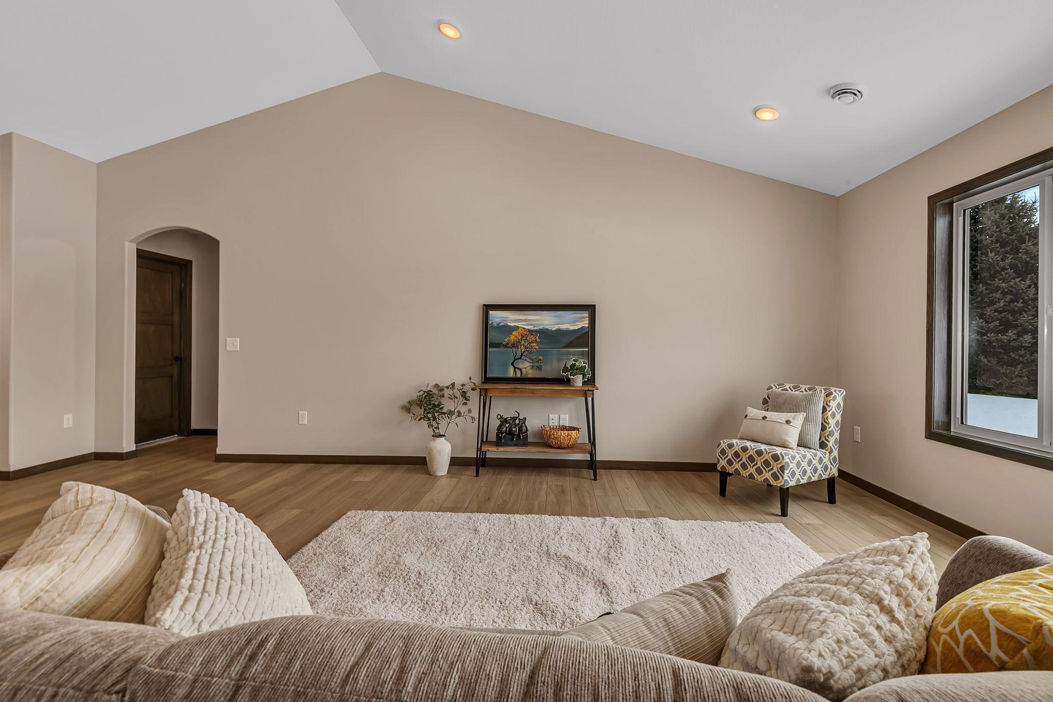 129 Highlands Boulevard