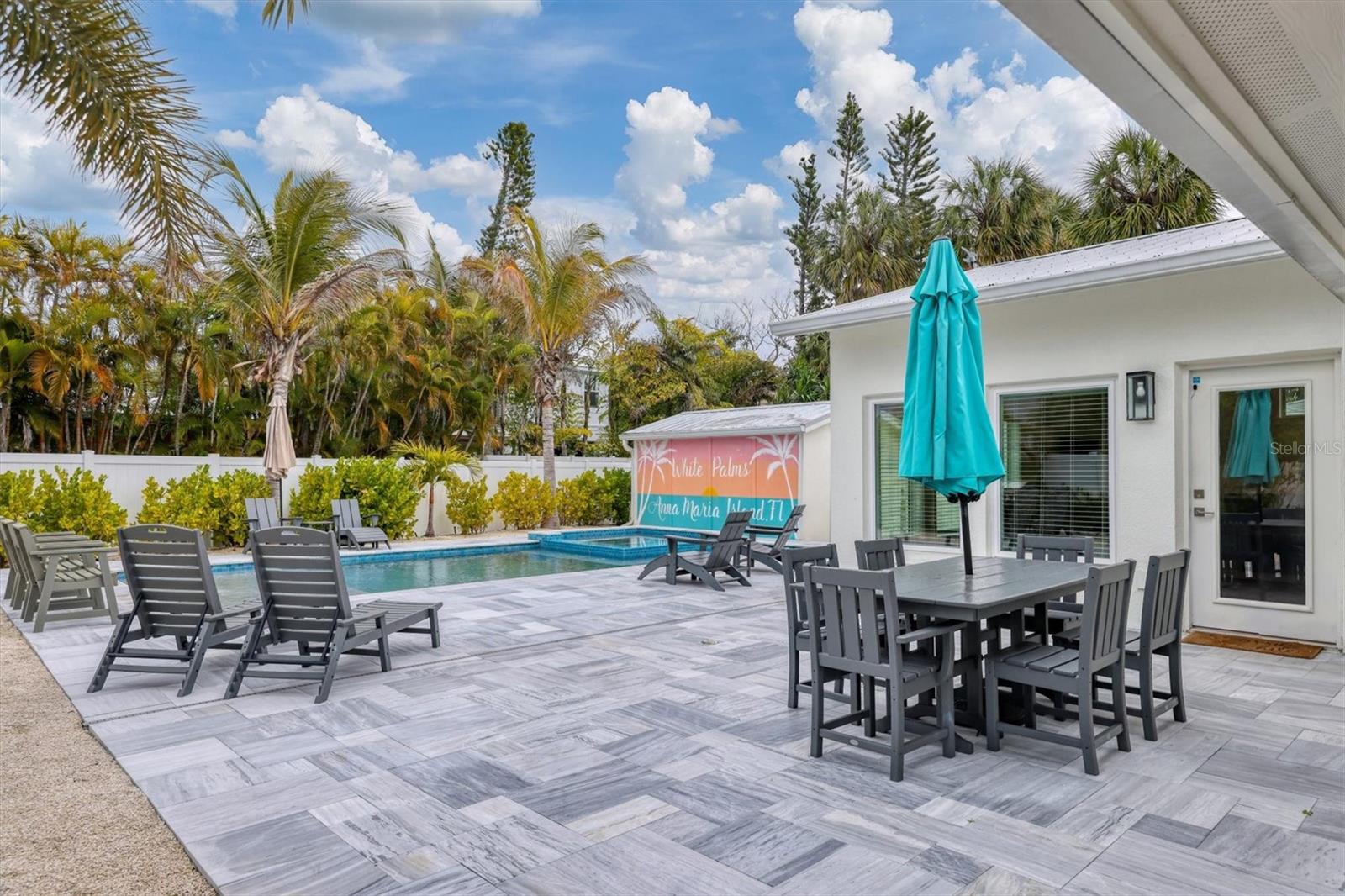 270 Gladiolus Street