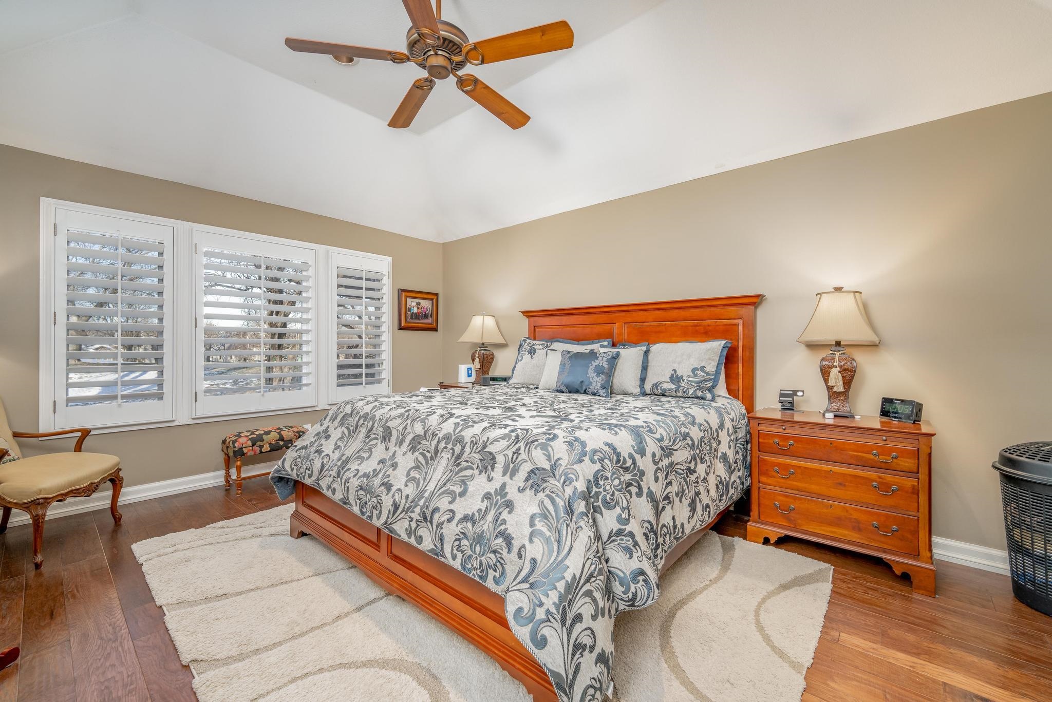 9402 E Woodspring St