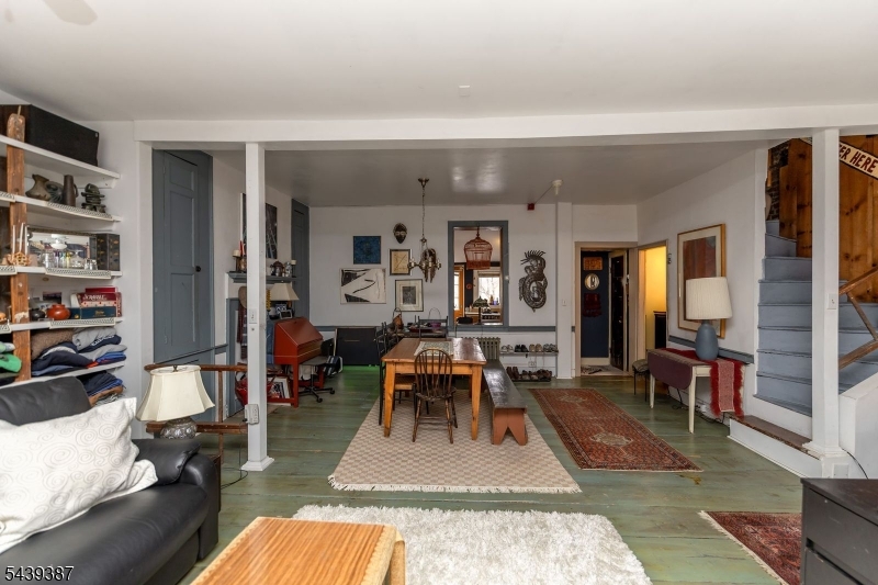 21 N 2nd St