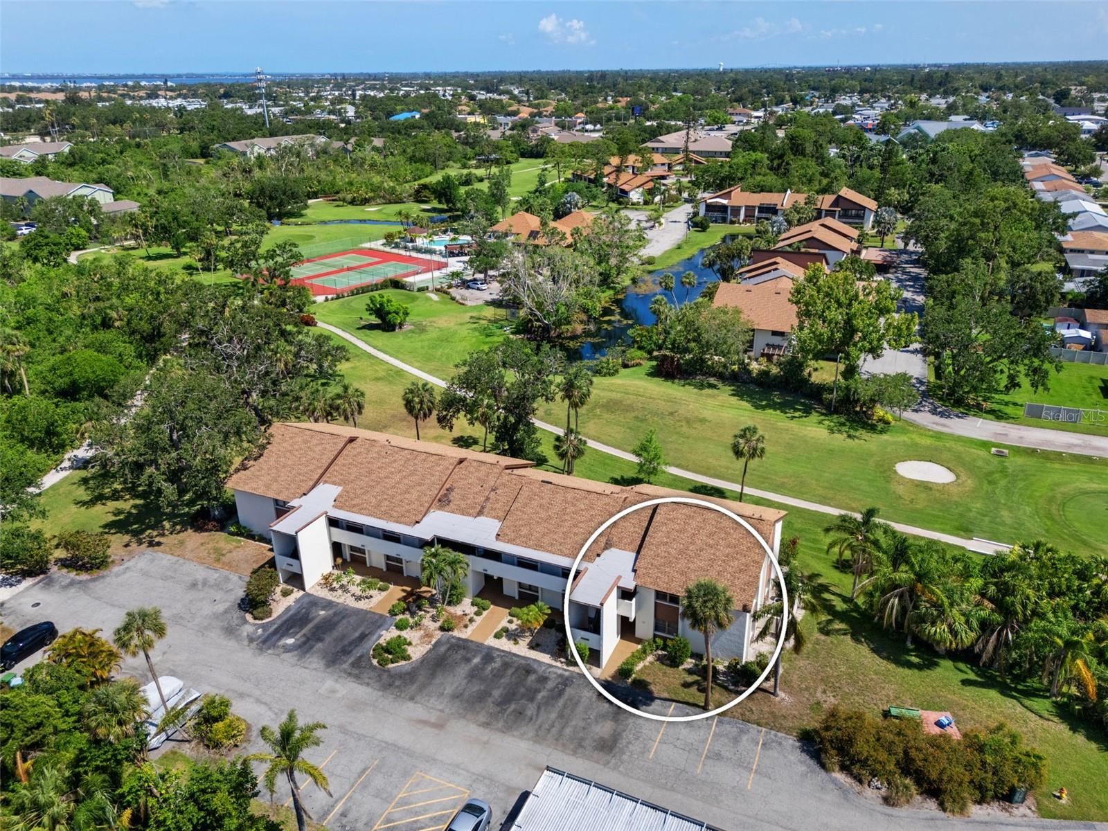 6061 Fairway Lane 1411