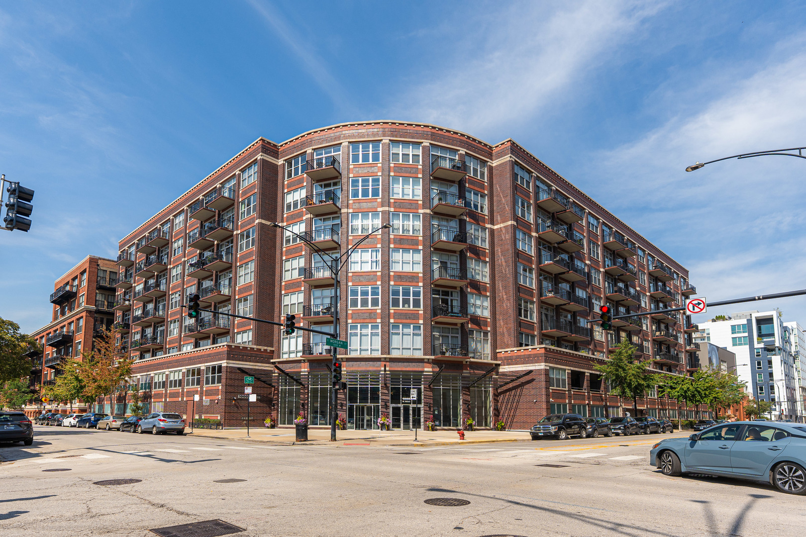 Showings begin Saturday September 13.Renovated in 2015, this beautiful condo in the West Loop doesn't disappoint! 2 bedrooms, 2 bathrooms, open concept with beautiful views. Fresh paint 2025 and Furnace and AC replaced in June of 2020. Includes two separate indoor parking spaces - not tandem! Space numbers are 4 and 46. Also includes a larger storage unit! The building is in the heart of the West Loop and has excellent security and offers 24-hour door staff, rooftop deck, third-floor terrace with a firepit, fitness center, business center, dry cleaners, and bike room. Close to various dining options both in the West Loop and the Fulton Market area, public transportation, expressways, and Mary Bartelme Park just a block away.