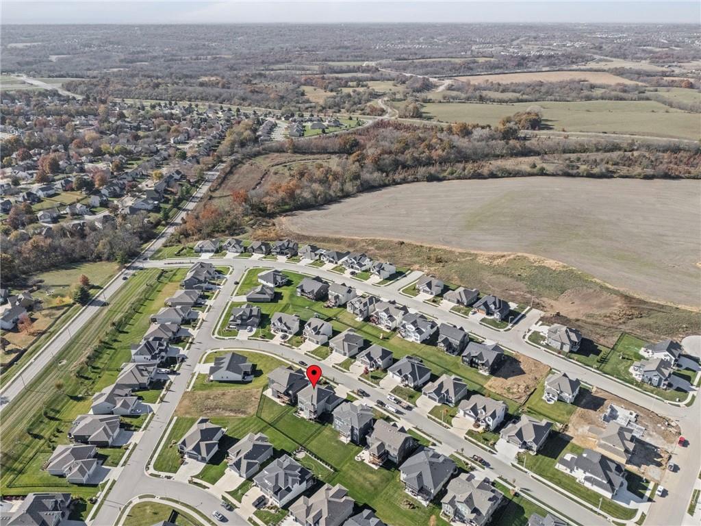 7613 N Tullis Avenue