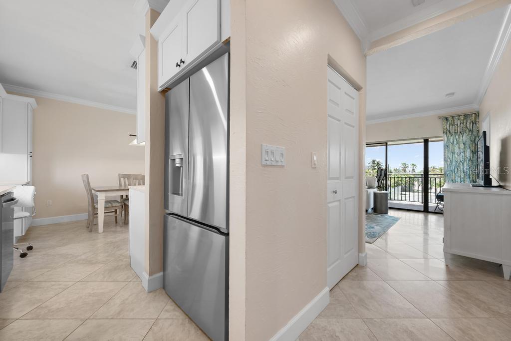 6005 Gulf Drive 219