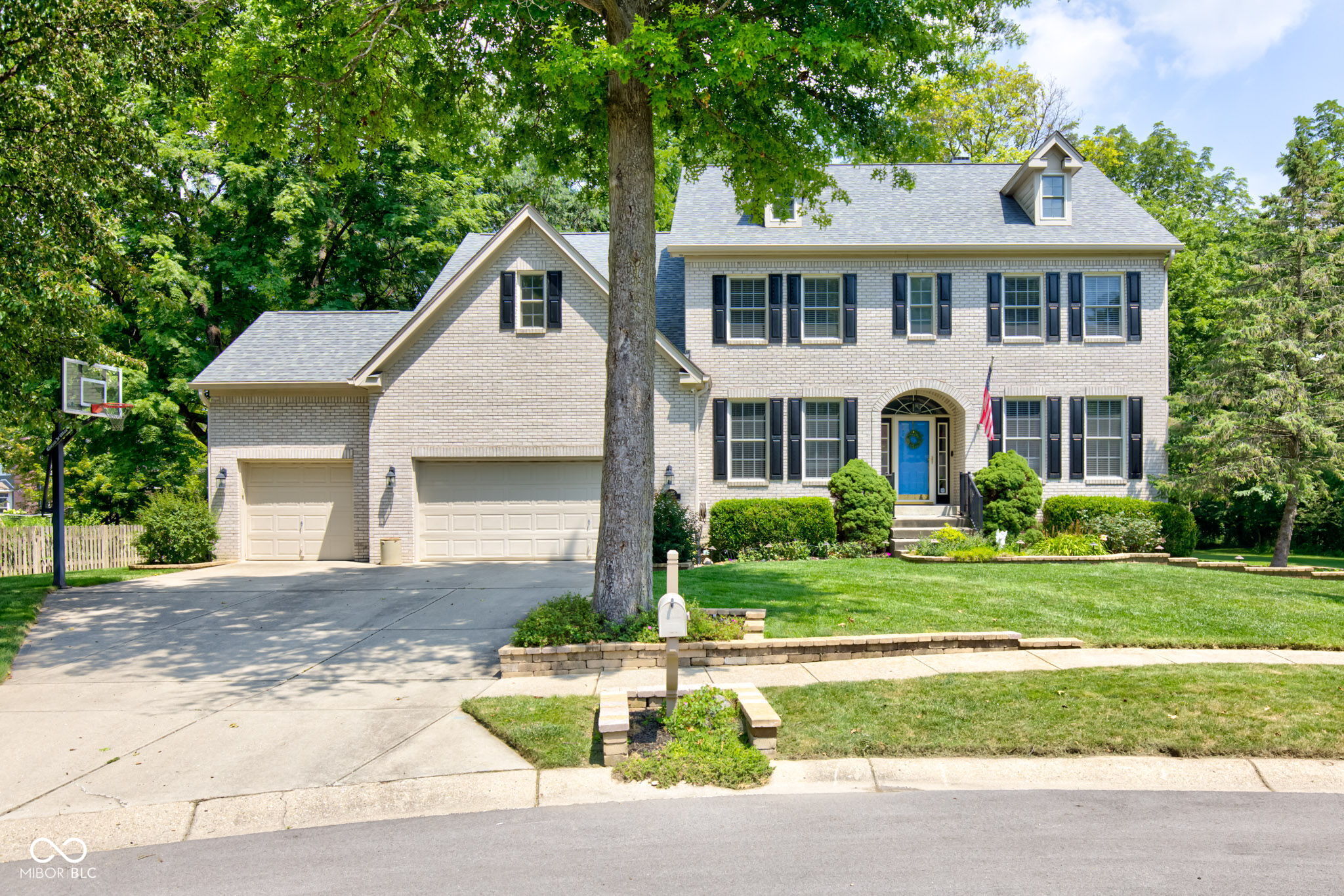 You've found it! One of the premiere homes in highly sought after Preserve of Spring Knoll. This home has it all, 4 bedrooms with a bonus room that could be a 5th. A full finished basement with a custom bar, large theater room, game room and work out area, 9 ft ceilings, and full daylight windows!  Massive main level with a formal dining room, living room, family room with a dual sided fireplace, large kitchen with island and breakfast nook. Enjoy the peaceful park like setting of the back yard in the screen in deck. Massive mud/laundry room gives you access to the deck. So many updates have this home truly move in ready. Fresh paint, new carpet, all new primary suite bath with new tile, glass standalone shower, cabinets, solid surface counters and sinks. Oversized 3 car garage, lawn irrigation, trex decking, gorilla basketball goal. Heritage Trail park and dog park just around the corner and only a few minutes from the quaint downtown of Zionsville. You don't want to miss this one!