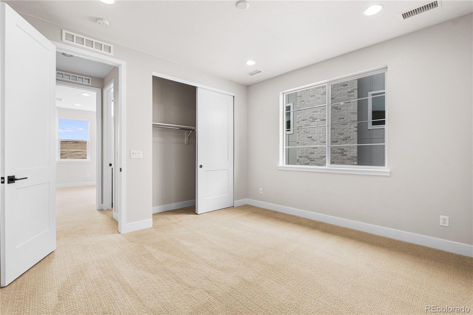 6529 Still Pine Circle