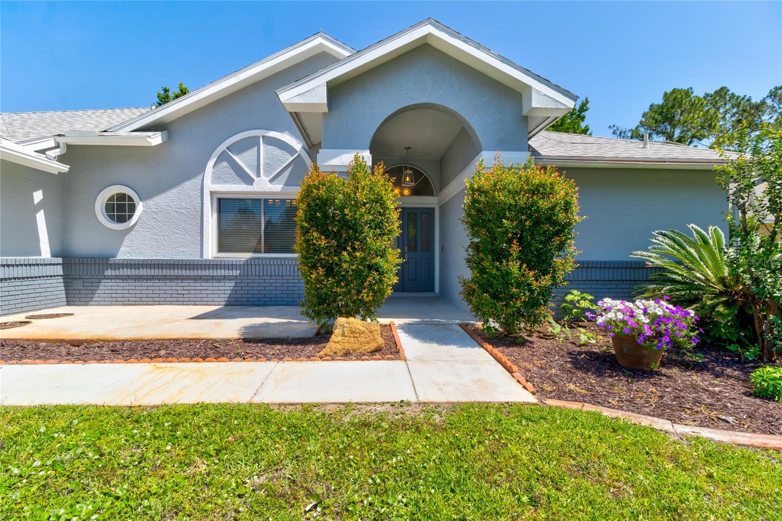 3 Wavering Place