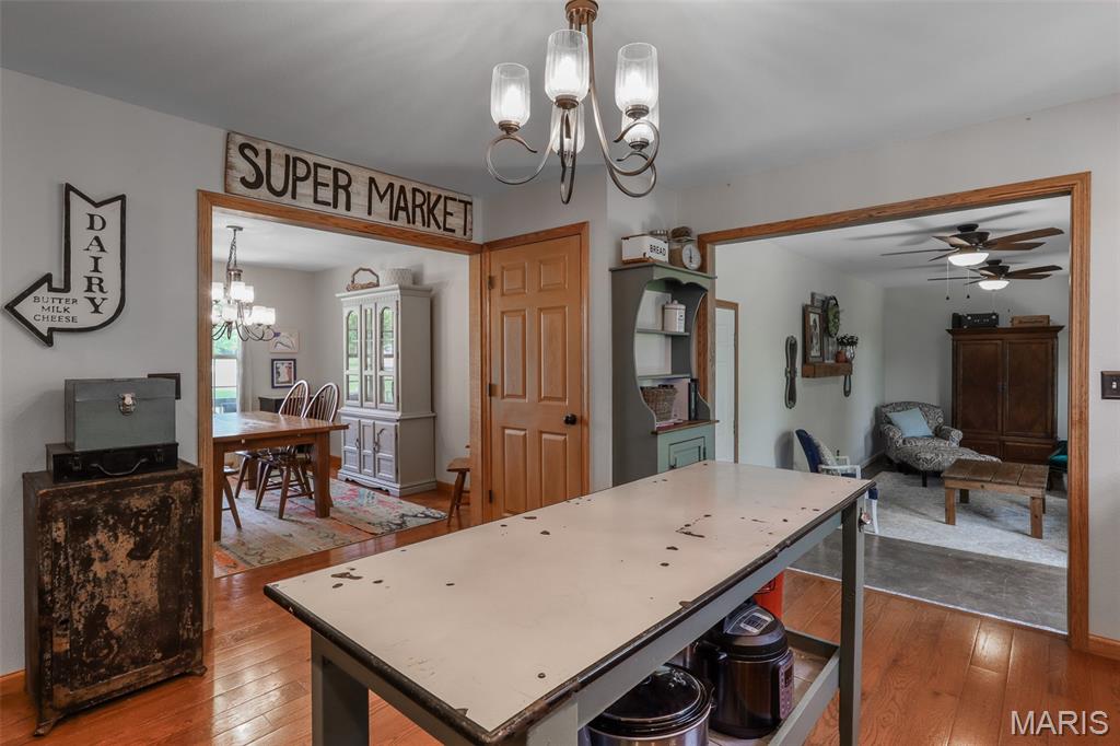 301 Ridgewood Court