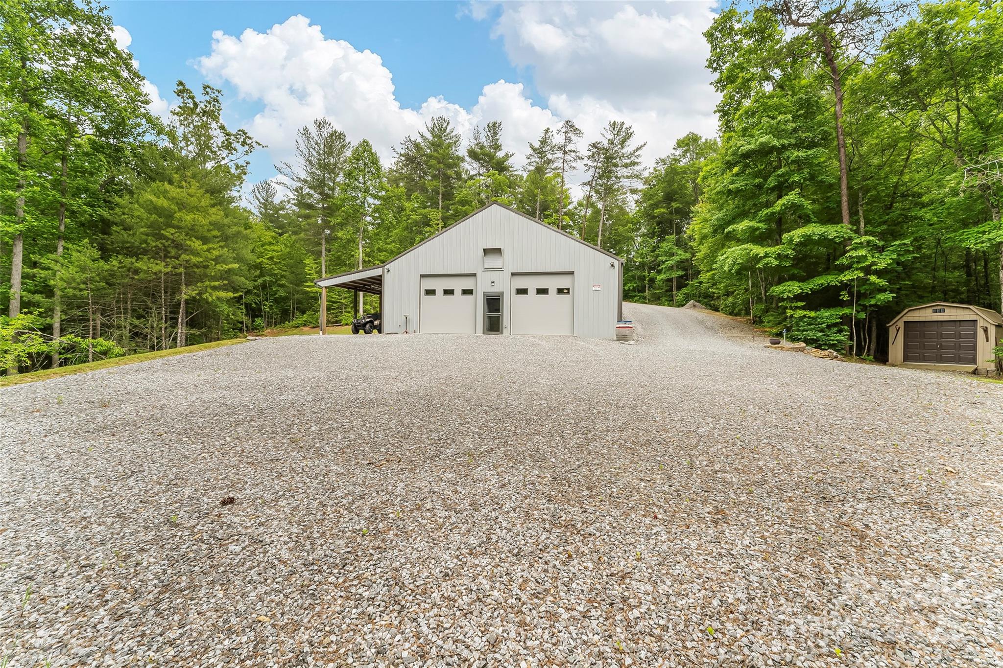 4090 Pea Ridge Road
