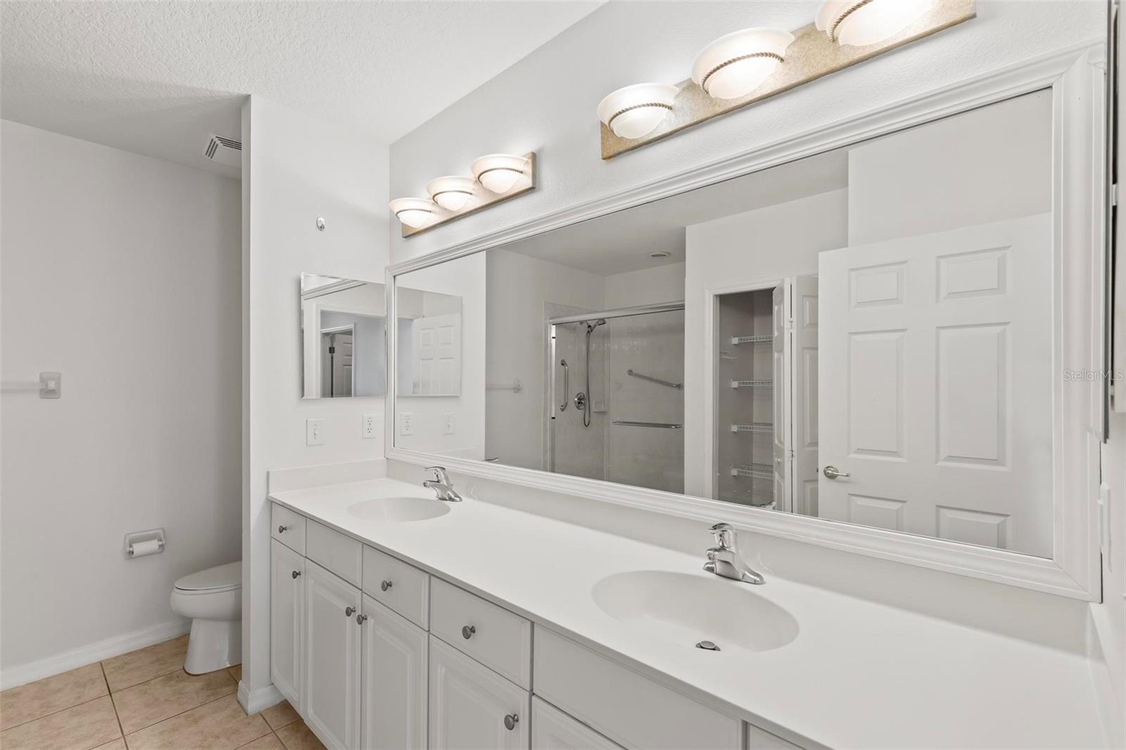 1100 Canopy Walk Lane 1111