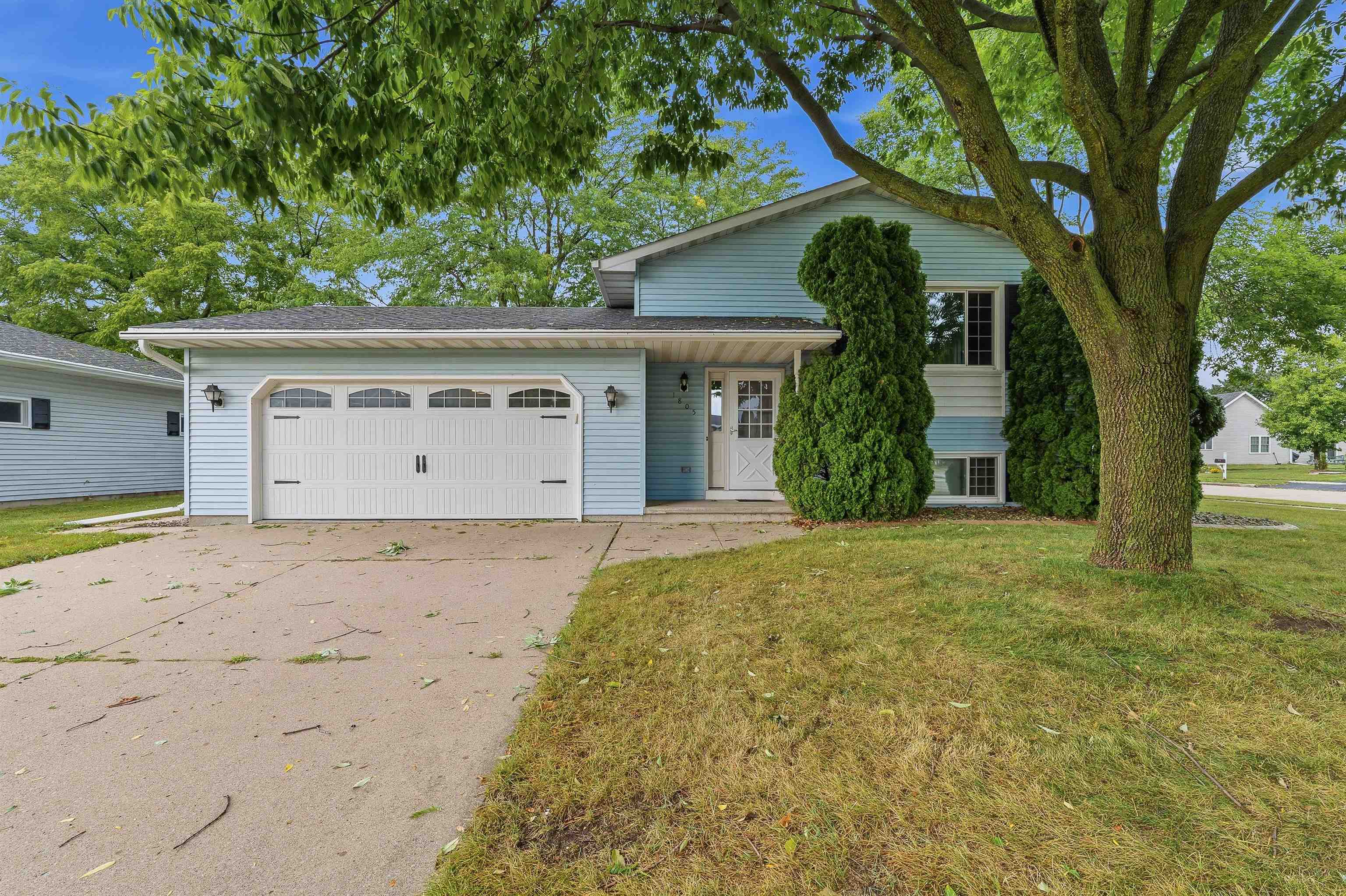 1805 Orchard Lane