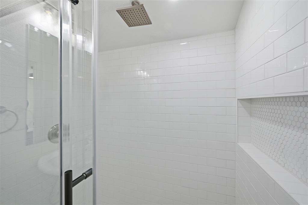 104 N Imperial Drive