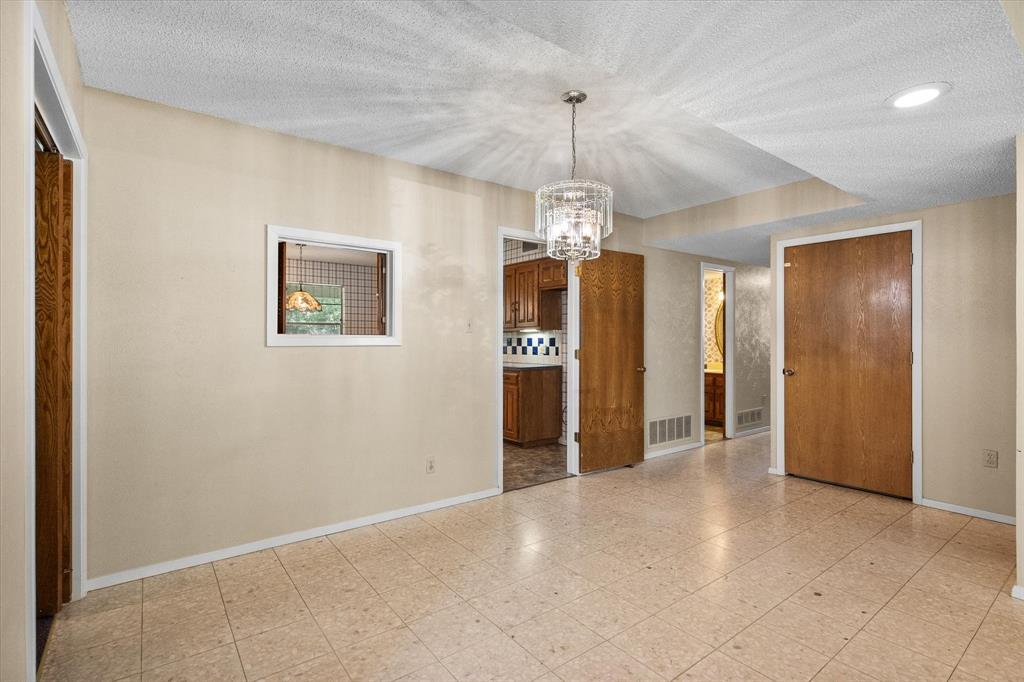 1506 Wagon Wheel Trail