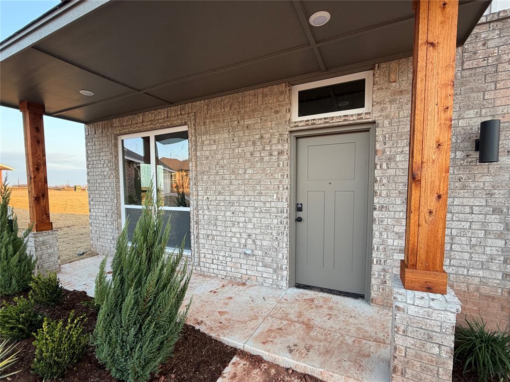 Take advantage of this rare opportunity to reserve the sought-after Olivia floor plan in the desirable Bellatona community before completion! This thoughtfully designed two-story layout offers open-concept living, spacious bedrooms, and an oversized kitchen island, perfect for everyday life and entertaining alike. The kitchen is equipped with stainless steel Samsung appliances, including a 5-burner gas range, expansive counter space, abundant cabinetry, and an oversized walk-in pantry with bright lighting, perfect for those who need both function and style. Additional features include: • Quartz or granite countertops • Wood-look ceramic tile in main living areas • Under-cabinet lighting • Full sod and landscaping for curb appeal and low maintenance • Energy-efficient design including a tankless hot water heater, low-e thermal pane windows, and radiant barrier decking for year-round comfort and lower utility costs Located just minutes from the University of Oklahoma, Lake Thunderbird, Sooner Mall, I-35, and numerous dining and shopping options. Bellatona also features a community playground and a welcoming neighborhood feel. Whether you’re a first-time buyer, or young professional, this home offers the perfect blend of comfort, location, and value. Call today to check construction progress and secure your home before it’s gone!