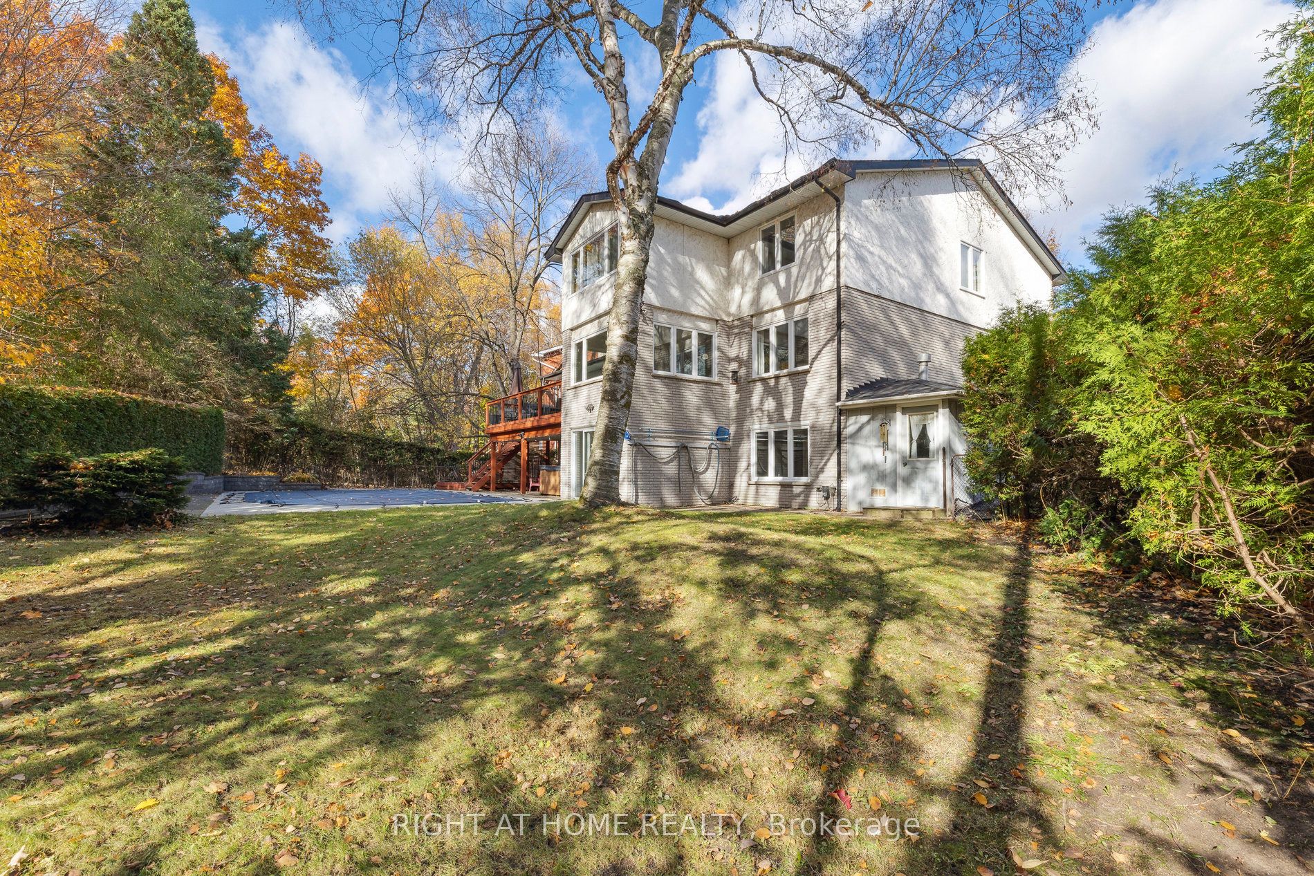 500 Old Brampton Crt