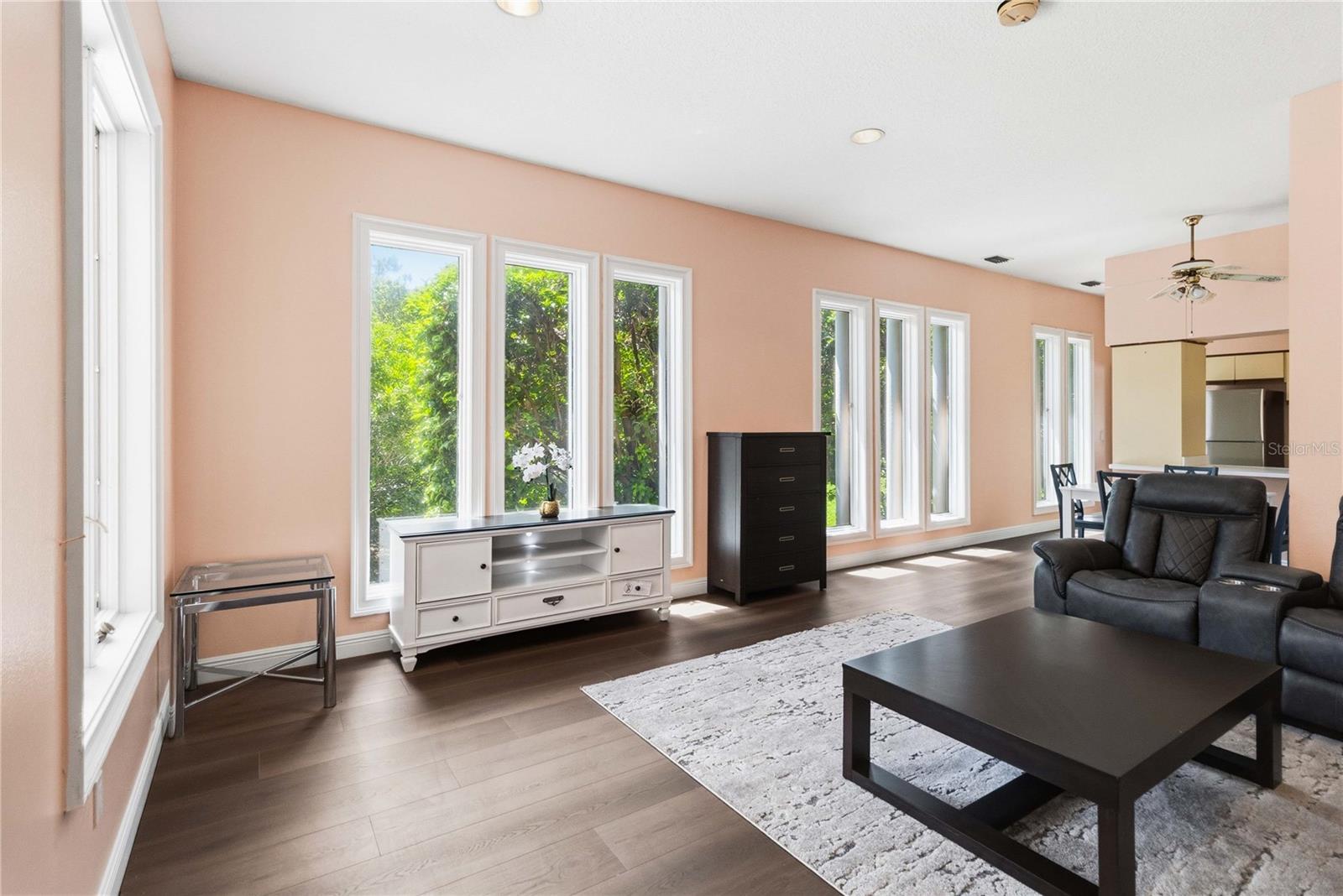 593 Dunmar Circle