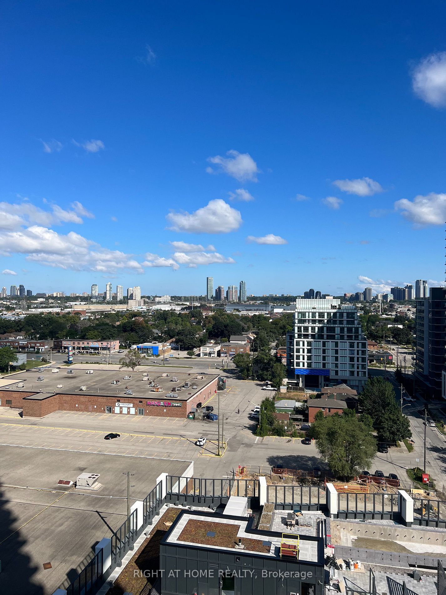 36 Zorra St 2303