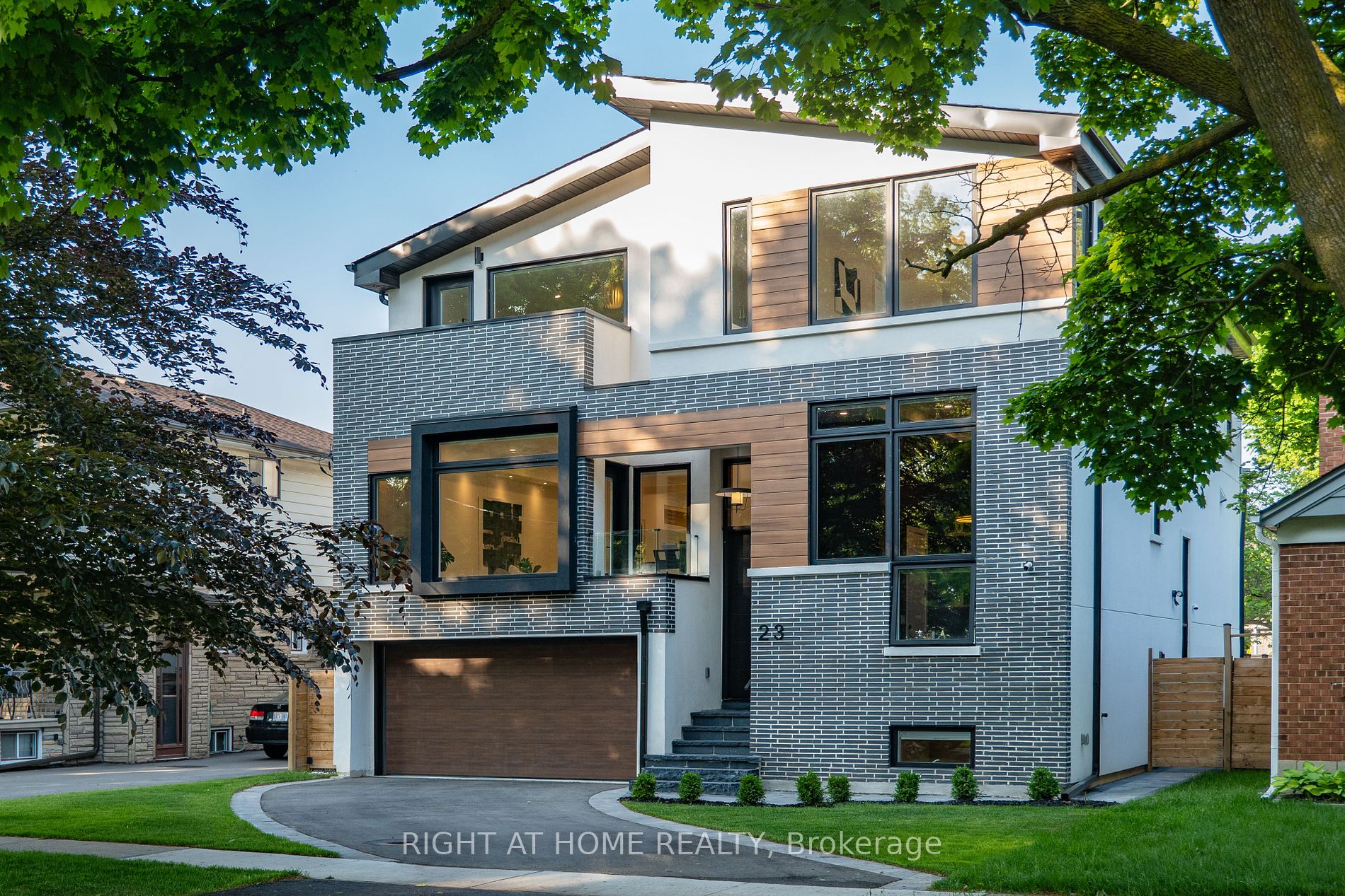 23 Chartwell Rd