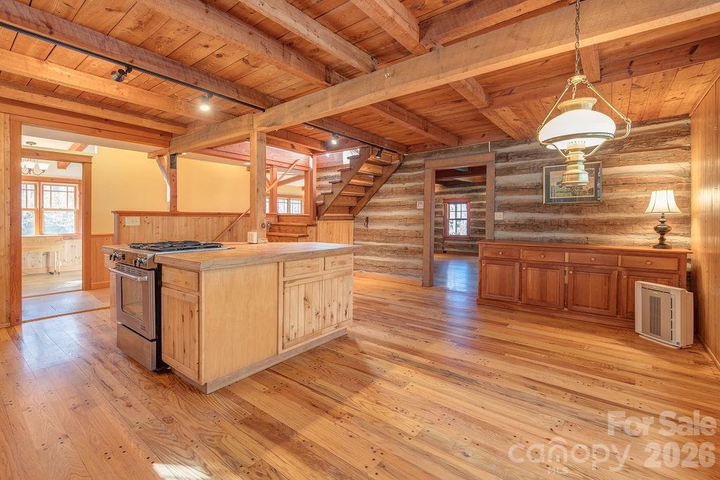117 Woods View Trail