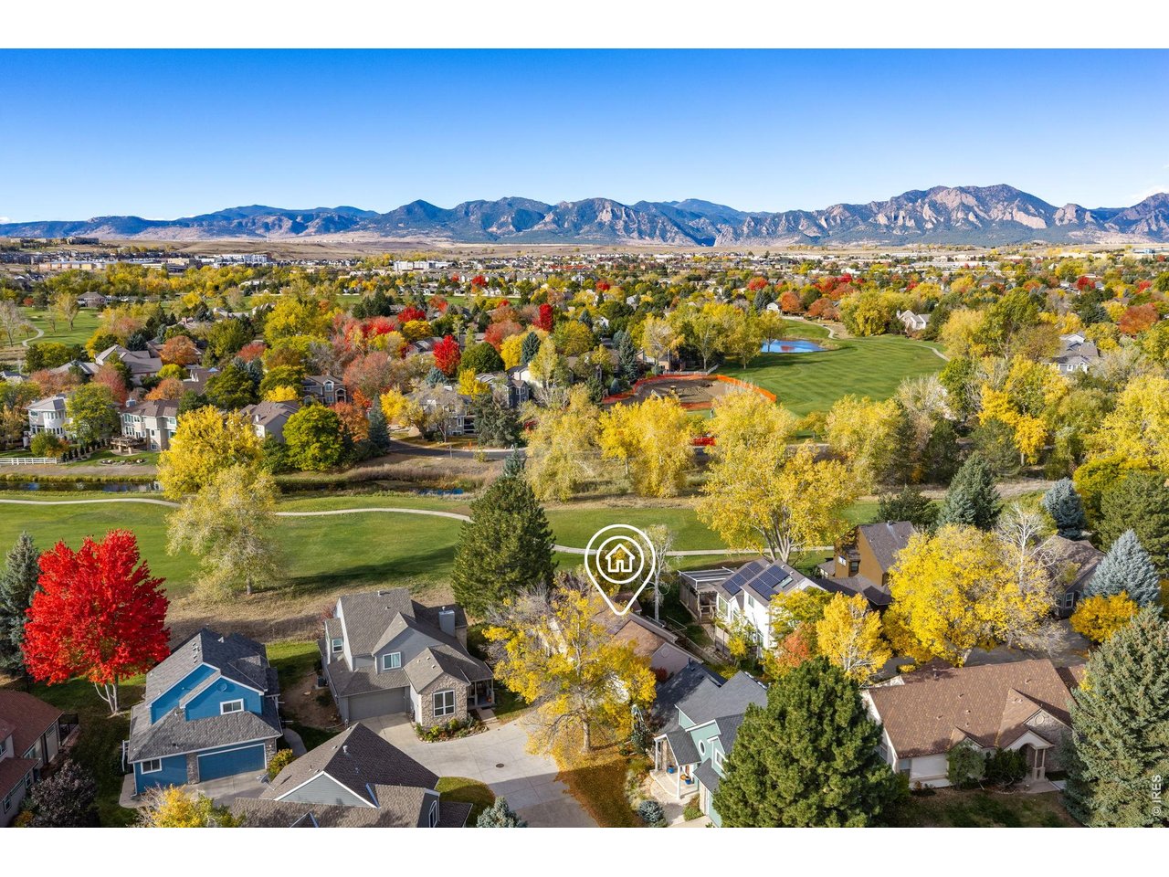 The Springs at Coal Creek is a park like setting situated between Louisville's Coal Creek Golf Course, 7 ponds and over 400 mature trees. You'll love the beautiful views and peaceful surroundings while nestled alongside the 3rd fairway of The Golf Course. No homes behind you. Take comfort in this ranch style home that offers a main level Primary suite, vaulted ceilings and expansive windows that allow sunlight to pour-in, additionally a deck overlooking the golf course. Move in or remodel to add your favorite finishes! The exterior space is phenomenal for entertaining or just enjoying the view. Set at the end of a cul-de-sac, the location is quiet and serene. A partially finished full basement has large garden level Egress windows allowing for more light. Additional bedrooms can be added in lower level along with another bathroom and there is plenty of storage! Main level windows are all new! Active homeowner's association maintains the landscaped grounds, variety of trees, flowering shrubbery and waterfall inspired ponds that create a personal oasis. Just minutes to shopping, schools, Louisville Rec center, trails, and downtown Louisville, Relish Pickleball & Food Hall, Boulder, Mountains and Denver airport. Don't miss this opportunity to make this low maintenance ranch patio home your own!