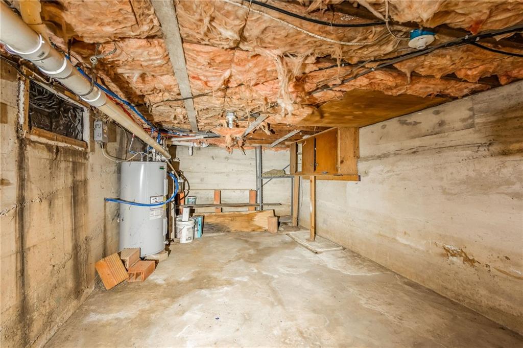 7226 E State Route F Highway