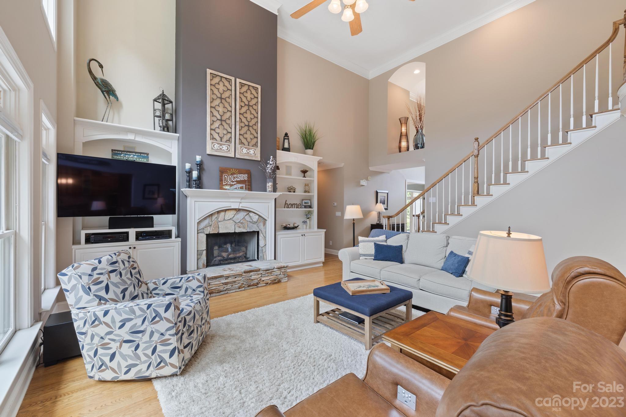 8884 Beach Bluff Court