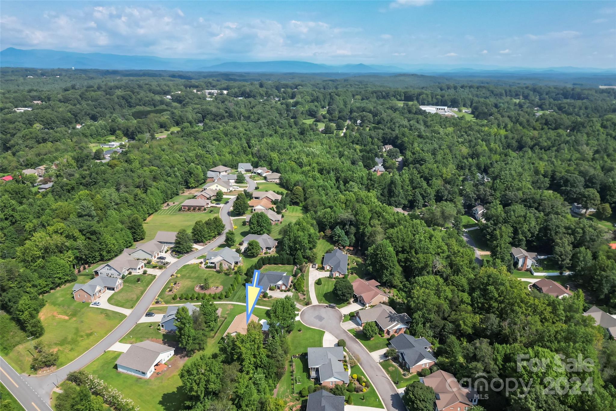 107 Crosscreek Drive