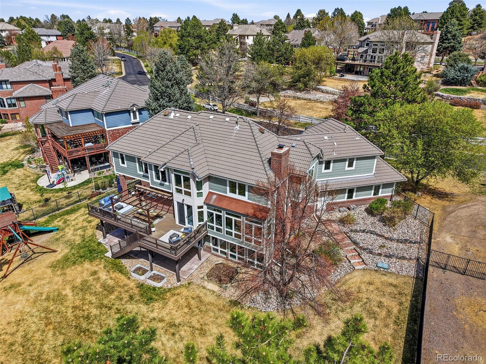 77 Falcon Hills Drive