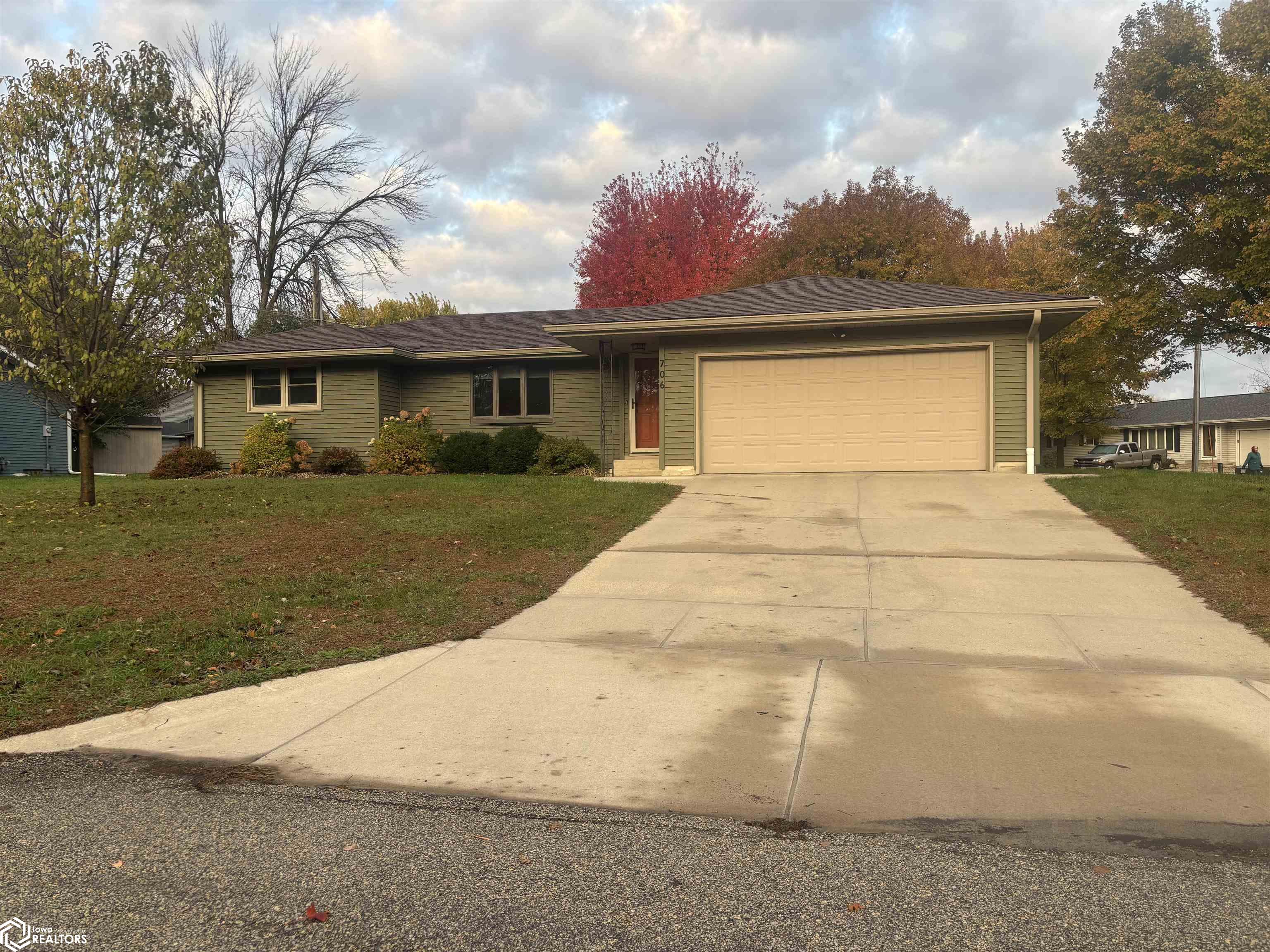 706 S Garfield Avenue