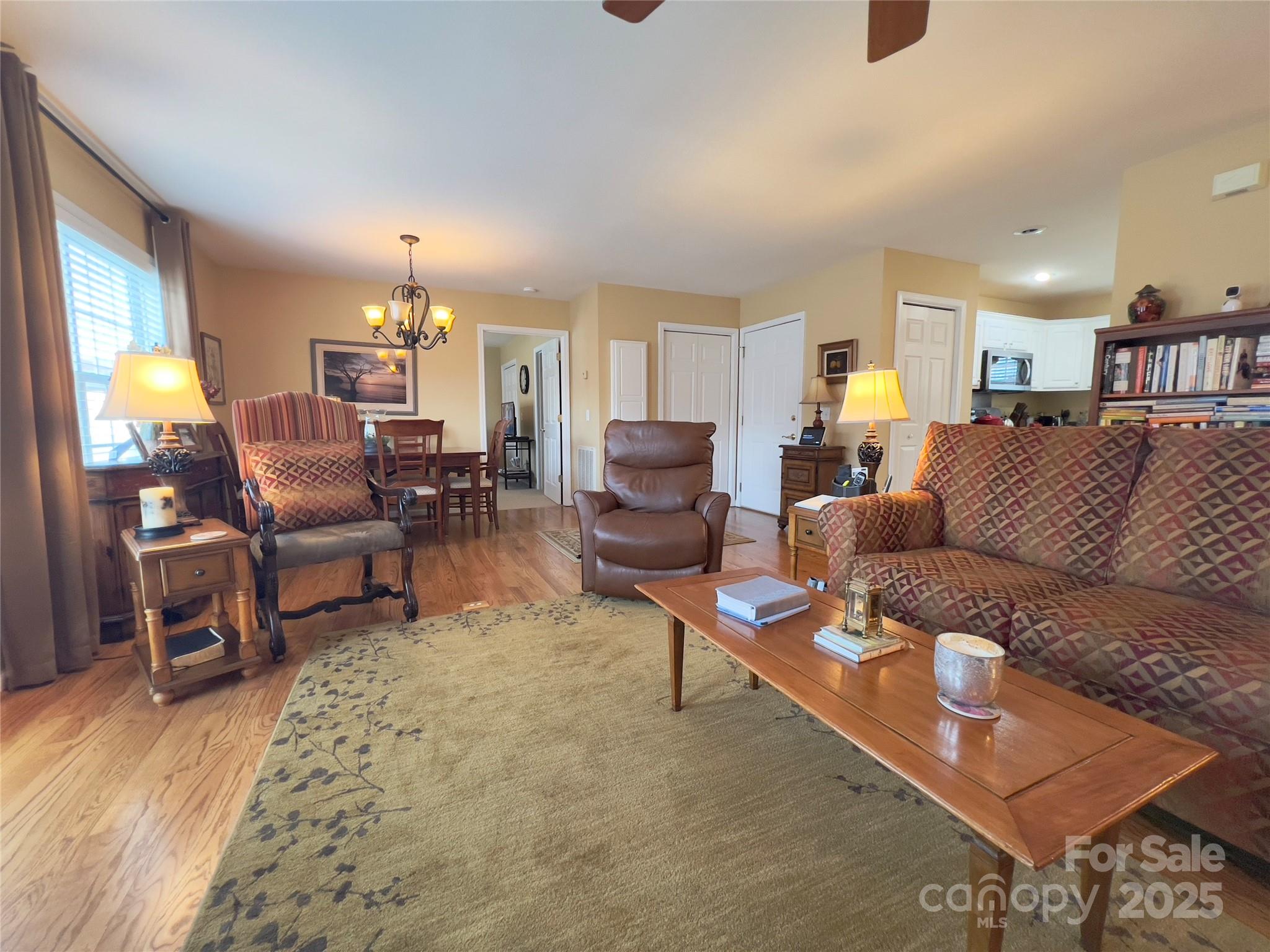 1292 Wexford Village