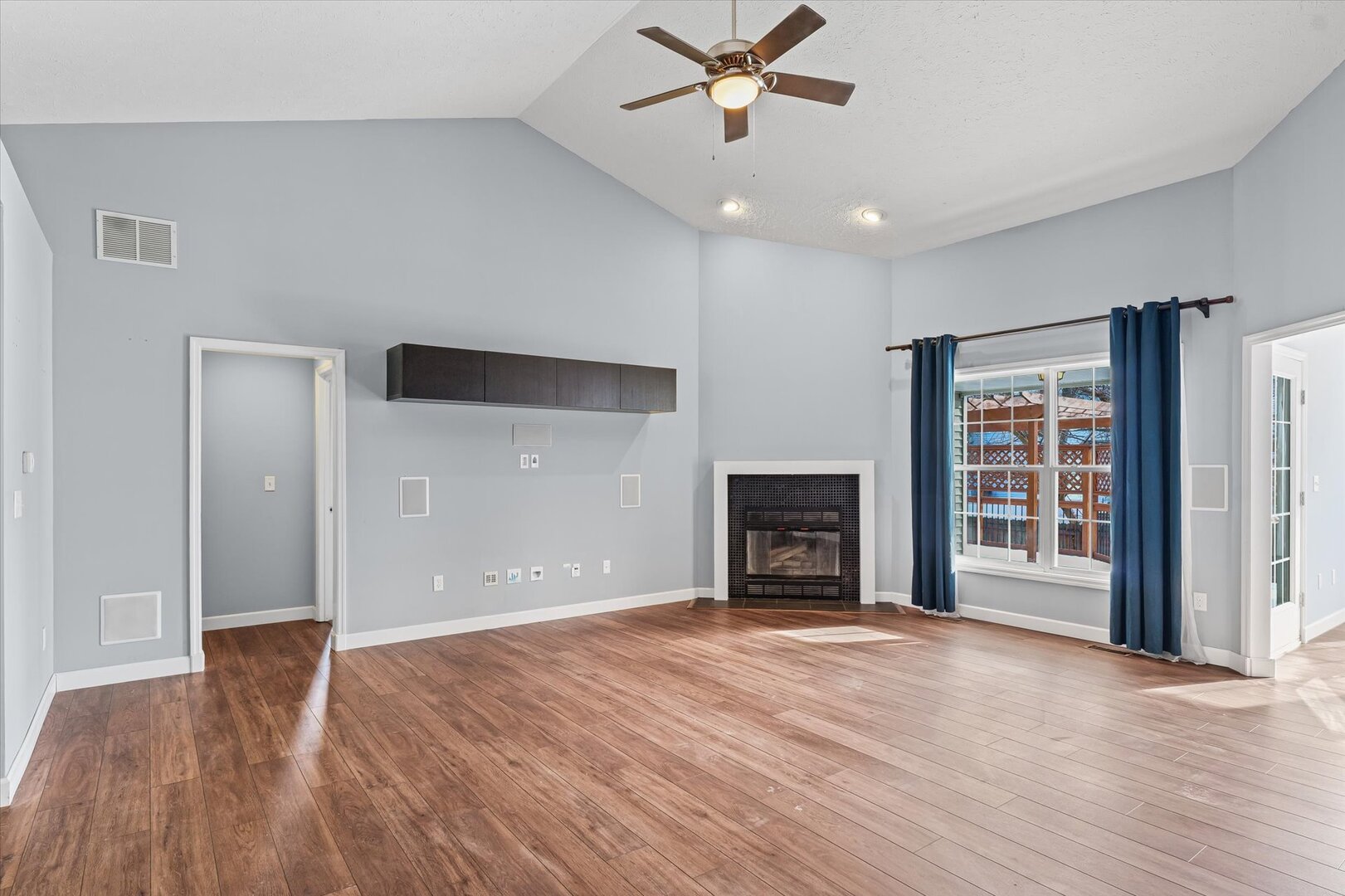 3905 Brookfield Drive