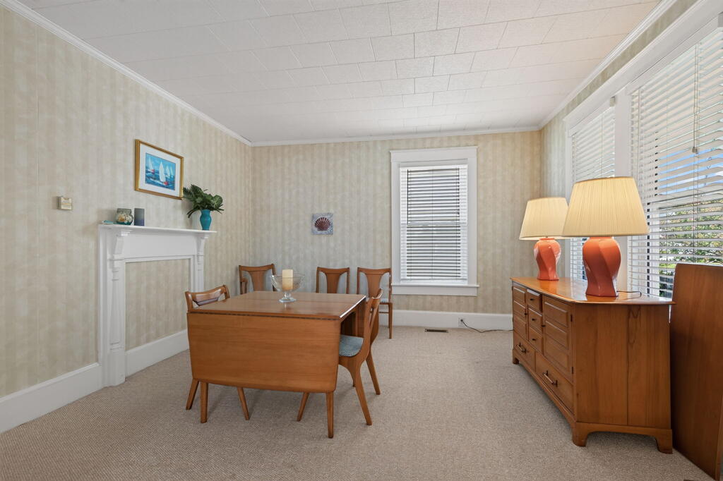 507 Harbor Ave 5
