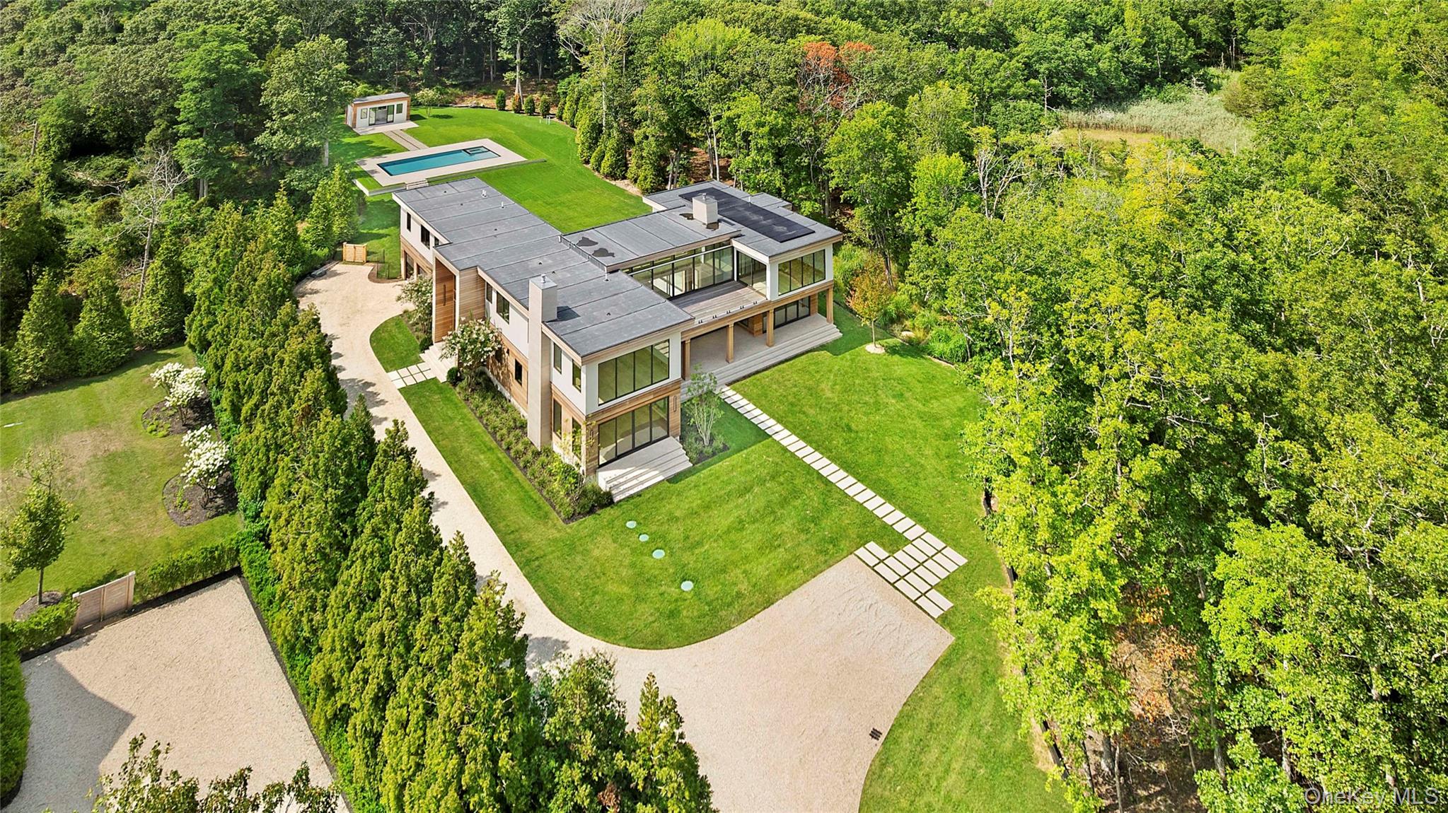 27 Fresh Pond Road