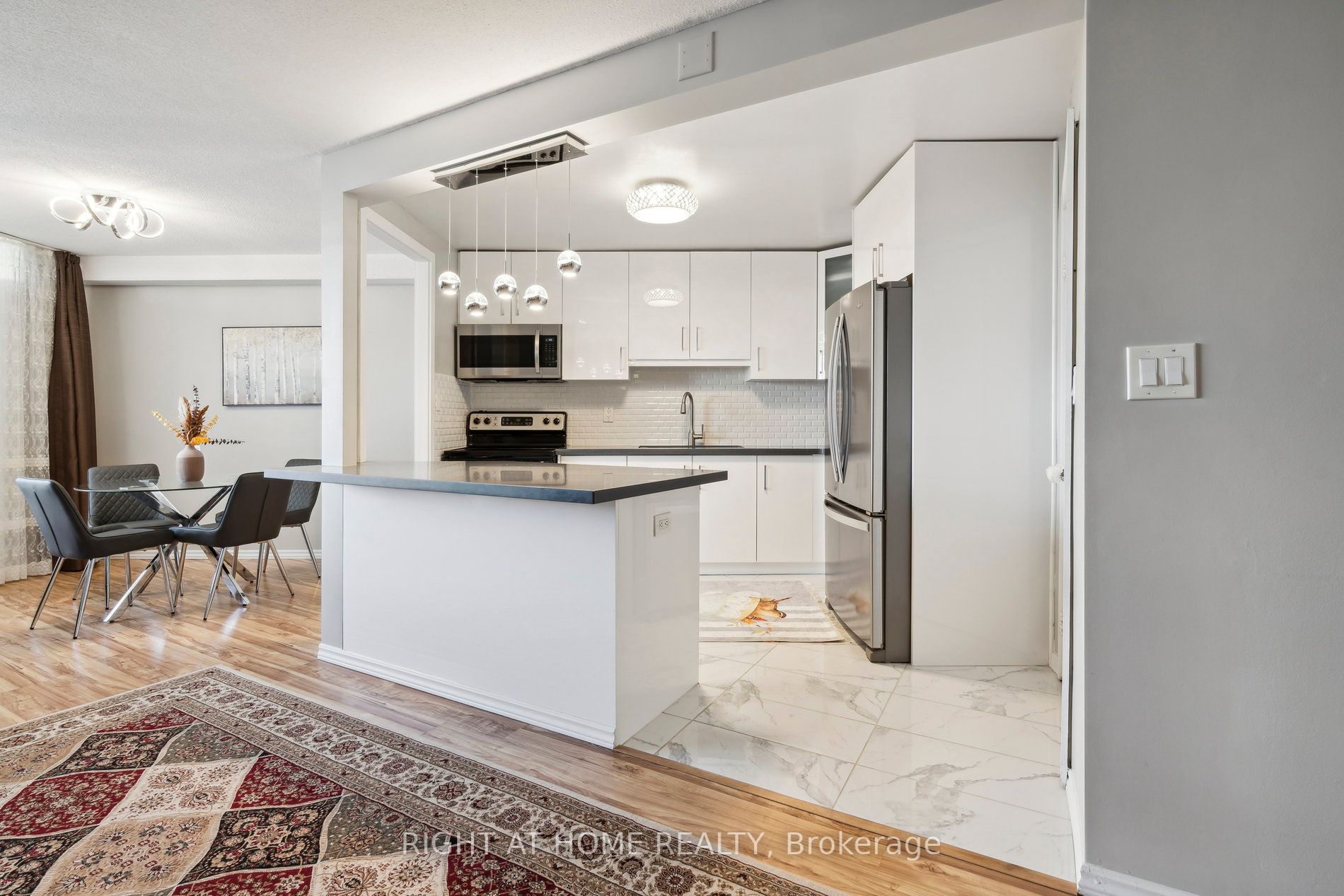 10 Edgecliff Gfwy 1814