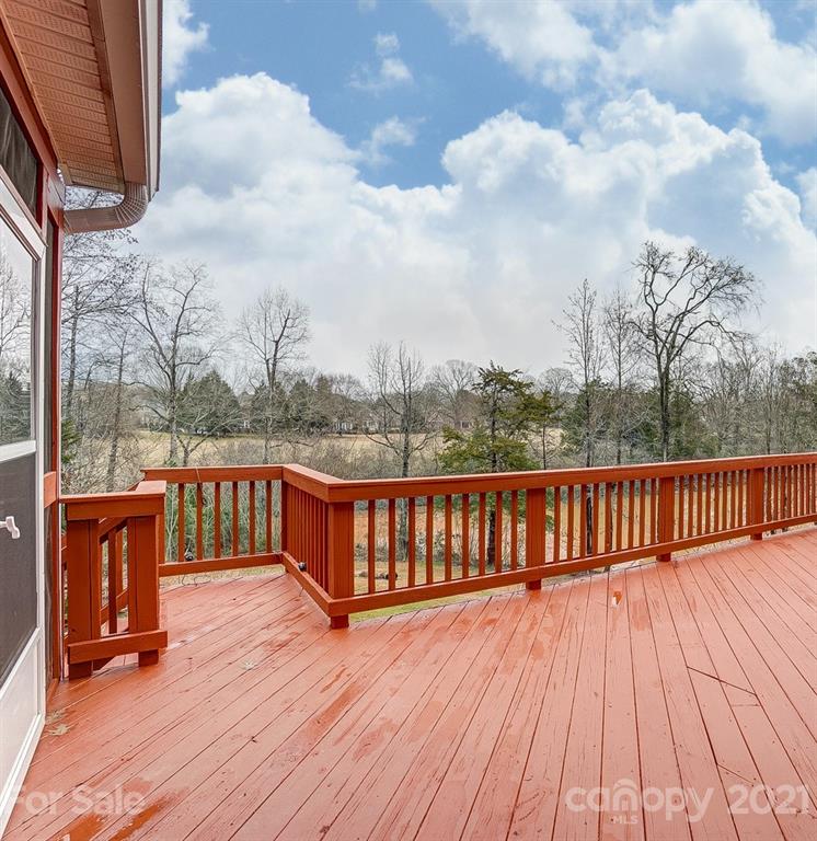 957 Hickory Stick Drive