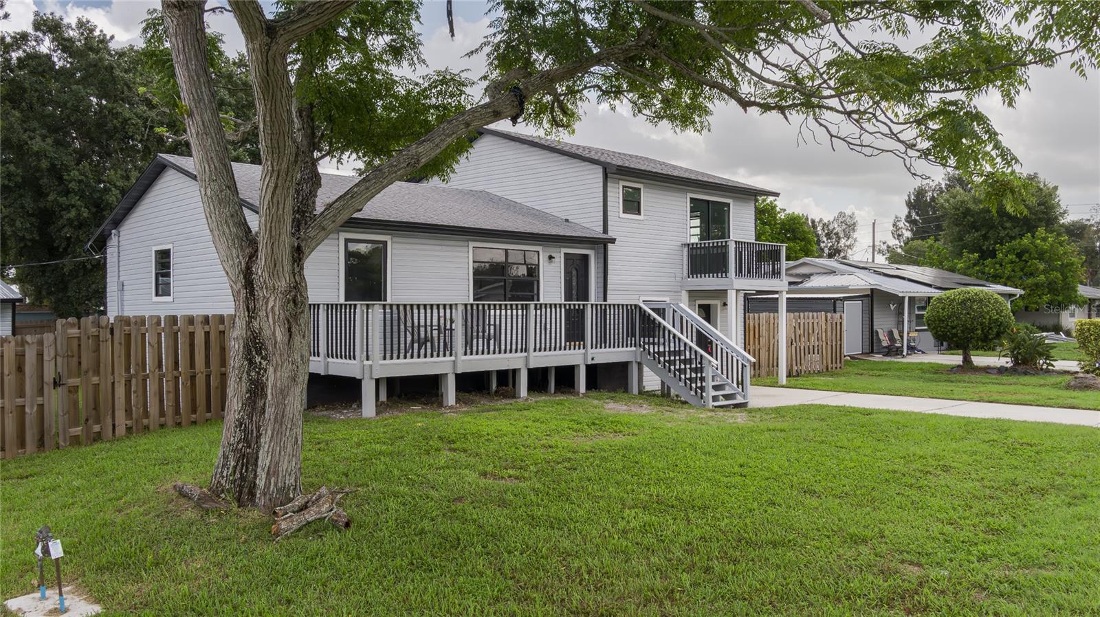 332 48th Street Court W