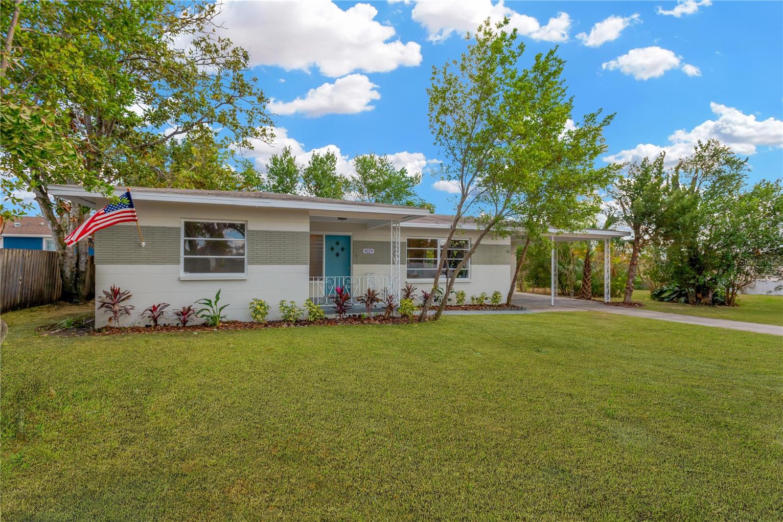 9229 Overlook Drive