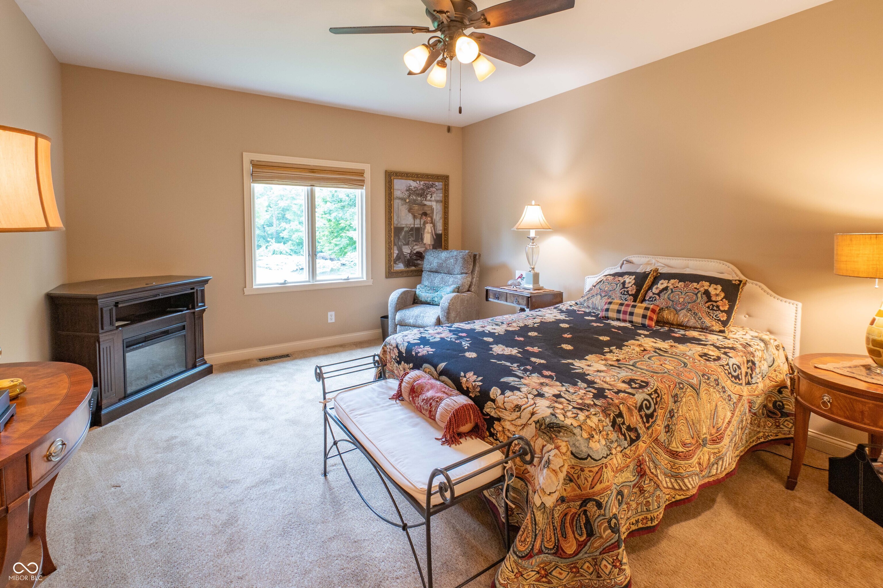 1851 Broadleaf Court