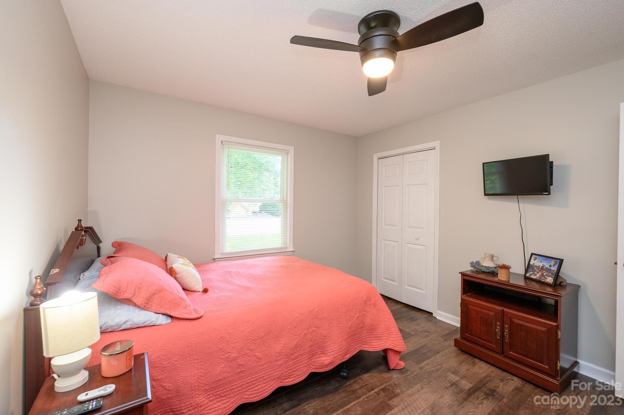 117 Windy Oaks Court